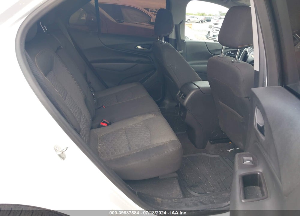 2018 CHEVROLET EQUINOX LT VIN: 2GNAXJEV2J6187655