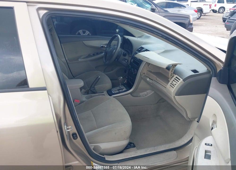 2010 TOYOTA COROLLA LE VIN: 1NXBU4EE5AZ244760