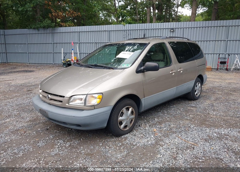 2000 TOYOTA SIENNA LE VIN: 4T3ZF13C1YU200135