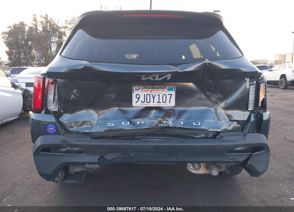 2022 KIA SORENTO LX VIN: 5XYRG4LC3NG110199