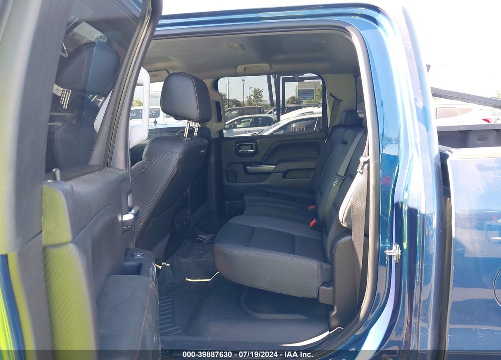 2018 GMC SIERRA 1500 SLT VIN: 3GTU2NEJXJG273275