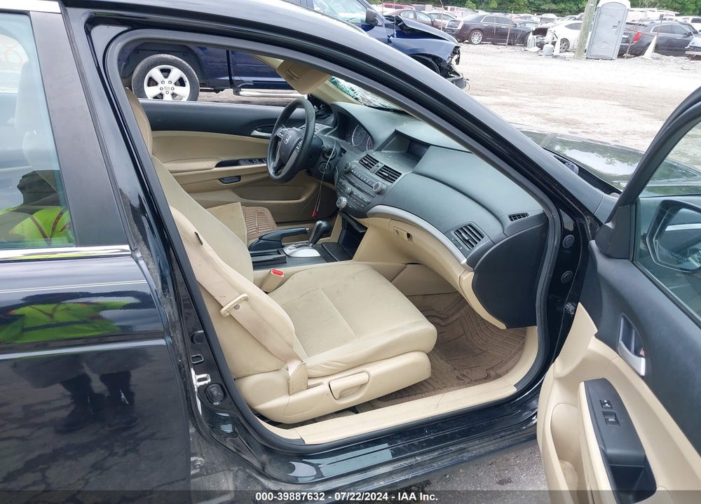 2012 HONDA ACCORD 2.4 LX-P VIN: 1HGCP2F44CA071023