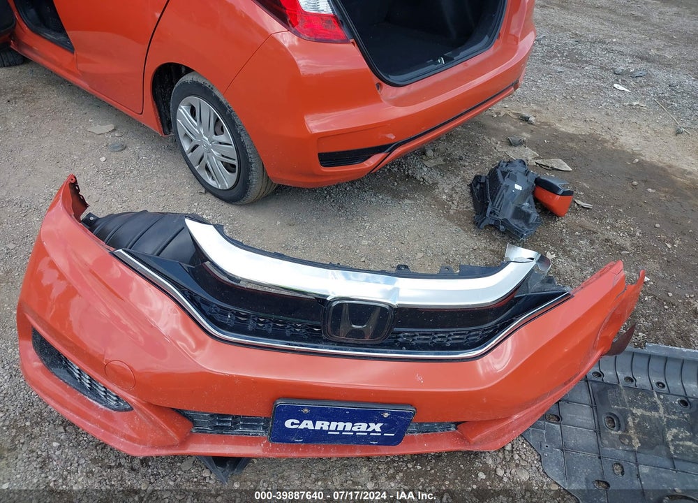 2018 HONDA FIT LX VIN: 3HGGK5H52JM715142