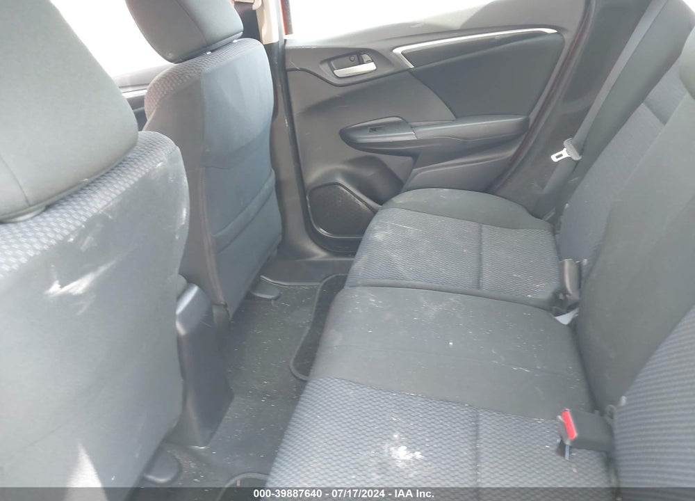 2018 HONDA FIT LX VIN: 3HGGK5H52JM715142