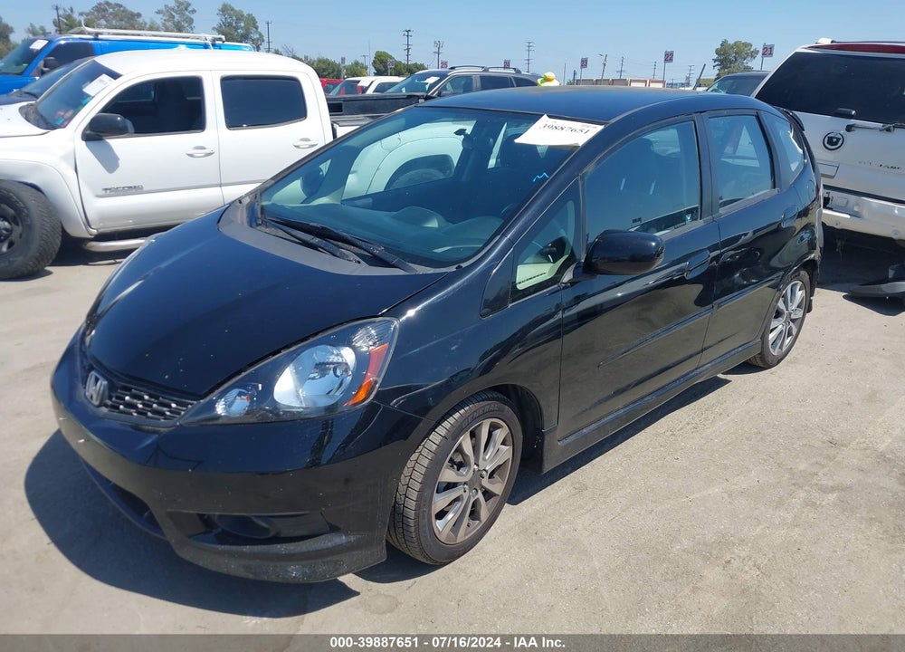 2012 HONDA FIT SPORT VIN: JHMGE8H50CC013086