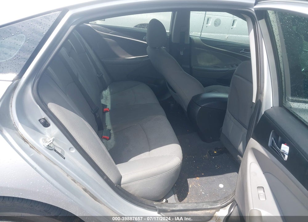 2013 HYUNDAI SONATA GLS VIN: 5NPEB4AC4DH679778