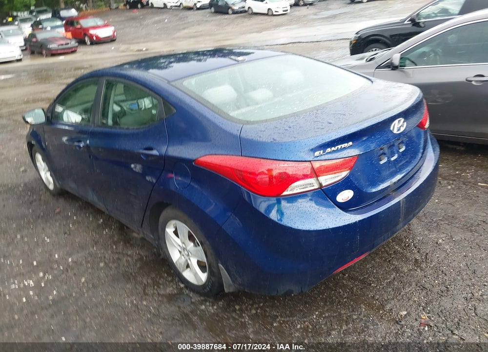 2013 HYUNDAI ELANTRA GLS VIN: KMHDH4AEXDU535908