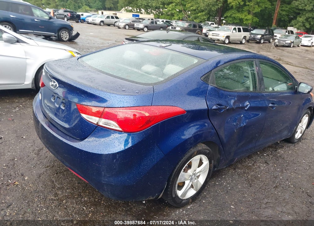 2013 HYUNDAI ELANTRA GLS VIN: KMHDH4AEXDU535908