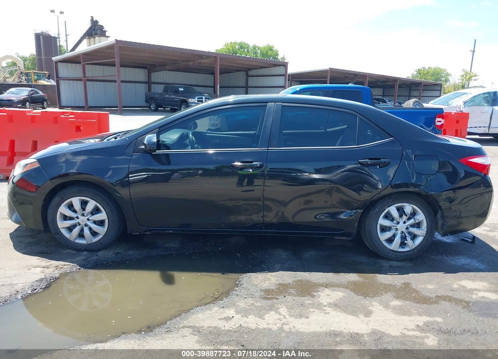 2015 TOYOTA COROLLA LE VIN: 5YFBURHE2FP337821