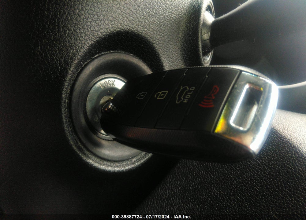 2020 KIA SORENTO 2.4L LX VIN: 5XYPGDA30LG673492