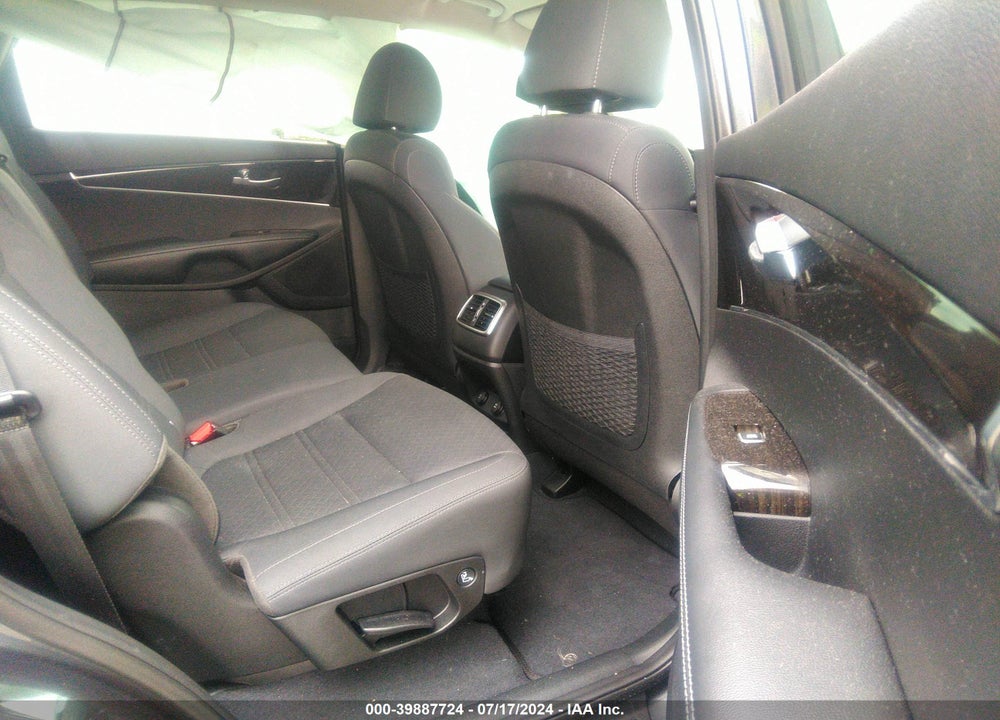 2020 KIA SORENTO 2.4L LX VIN: 5XYPGDA30LG673492
