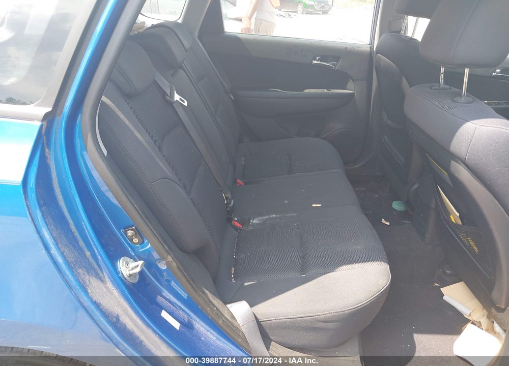 2010 HYUNDAI ELANTRA TOURING SE VIN: KMHDC8AE8AU079845