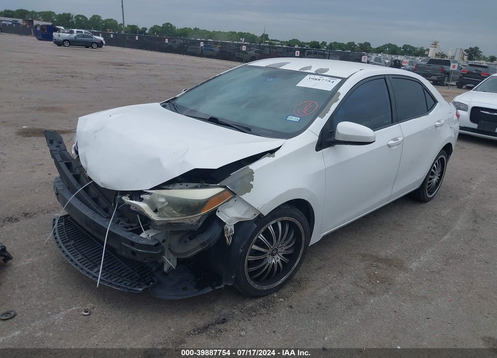 2015 TOYOTA COROLLA LE VIN: 5YFBURHE9FP293168