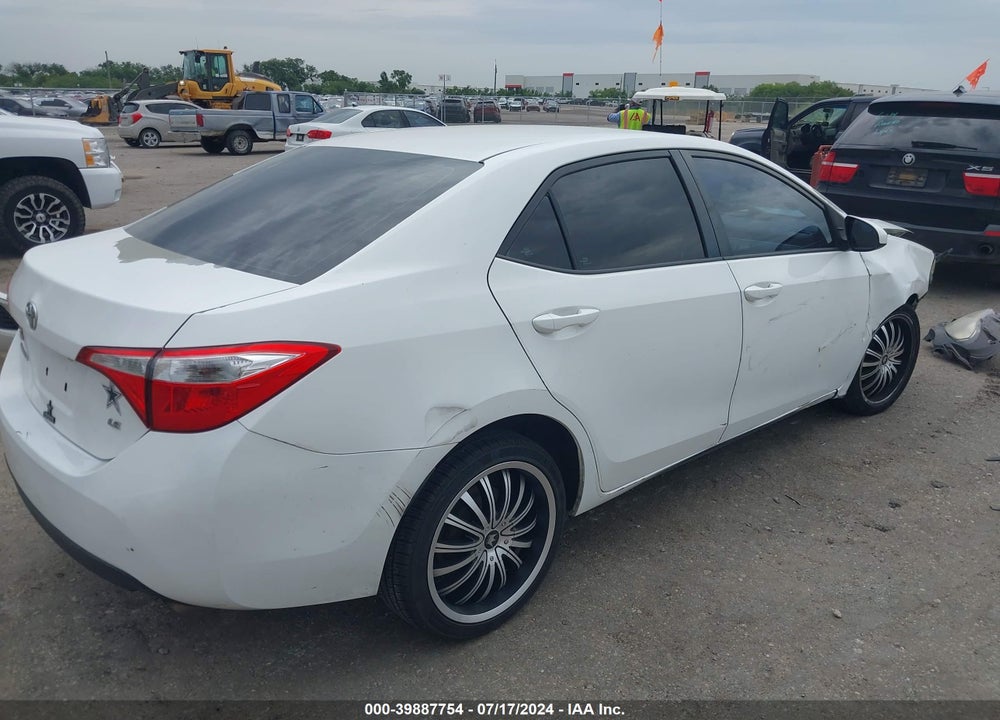 2015 TOYOTA COROLLA LE VIN: 5YFBURHE9FP293168