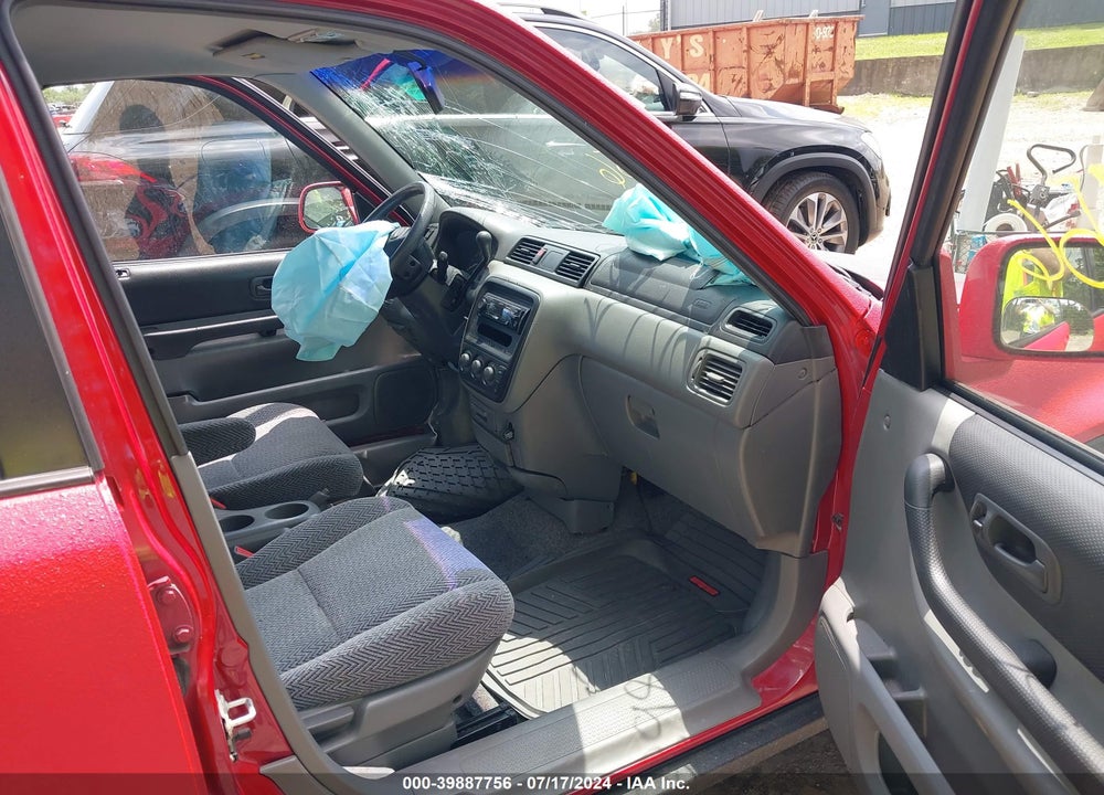 1998 HONDA CR-V LX VIN: JHLRD1842WC102337