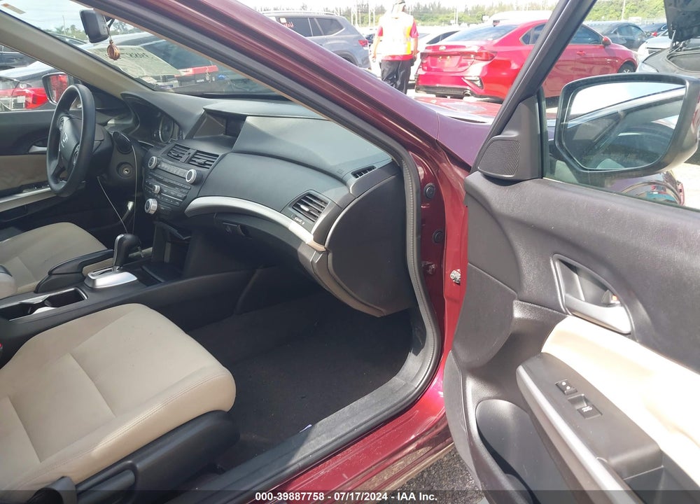 2014 HONDA CROSSTOUR EX VIN: 5J6TF3H31EL001640