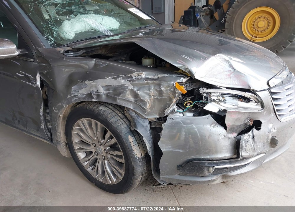 2013 CHRYSLER 200 LIMITED VIN: 1C3CCBCGXDN503749