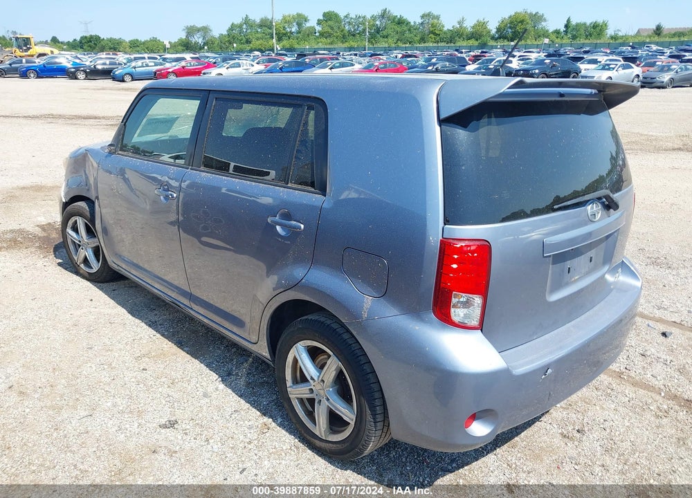 2011 SCION XB VIN: JTLZE4FE5B1136581