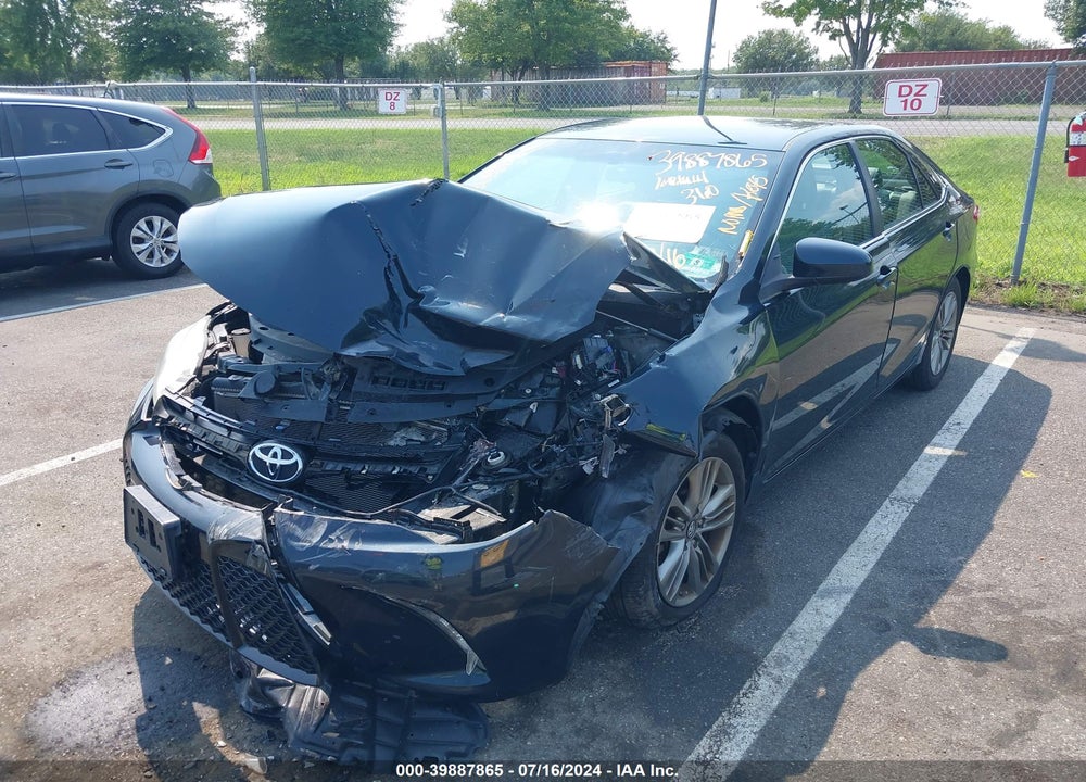 2017 TOYOTA CAMRY SE VIN: 4T1BF1FK2HU618152