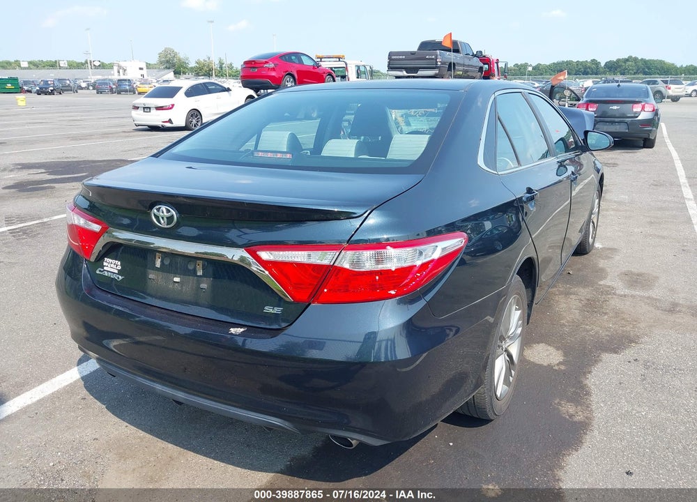 2017 TOYOTA CAMRY SE VIN: 4T1BF1FK2HU618152