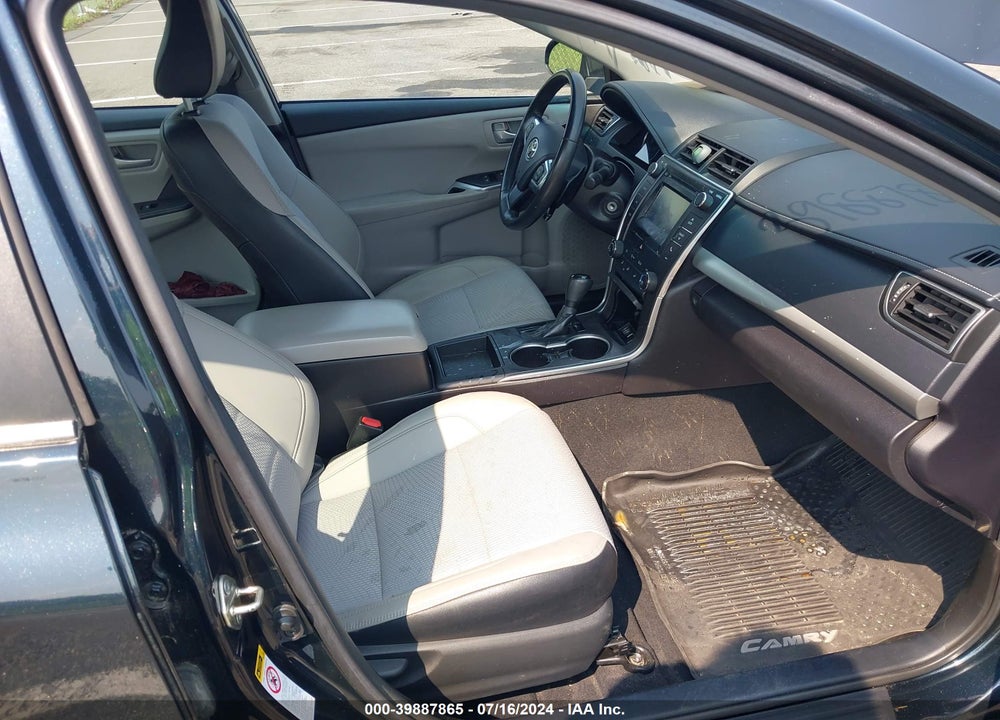 2017 TOYOTA CAMRY SE VIN: 4T1BF1FK2HU618152