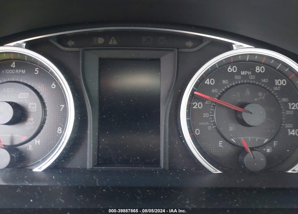 2017 TOYOTA CAMRY SE VIN: 4T1BF1FK2HU618152
