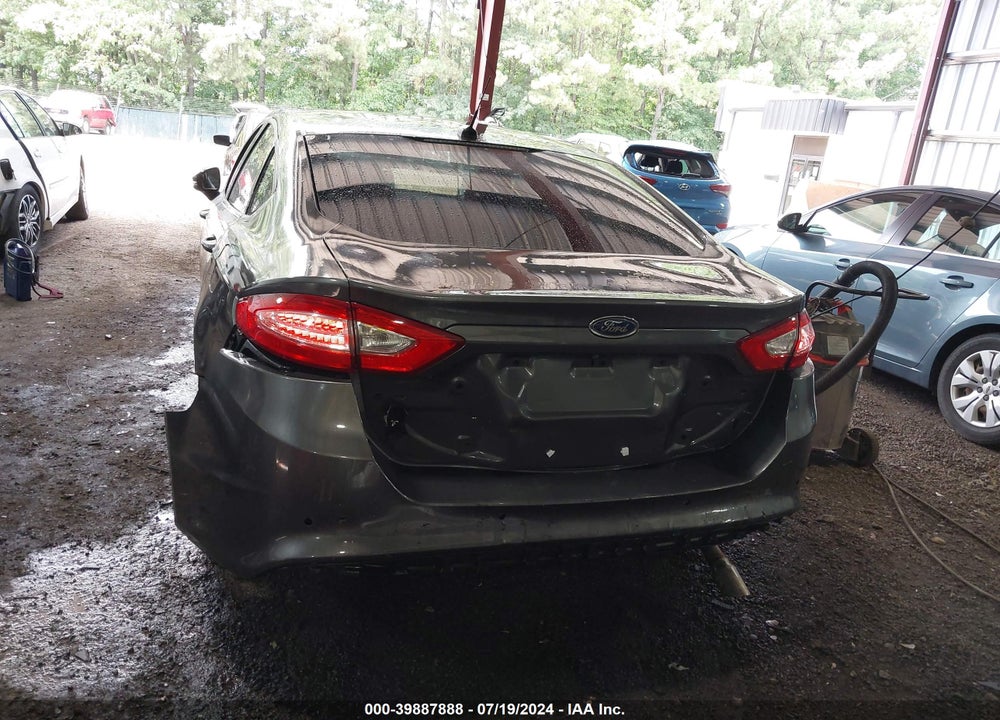 2015 FORD FUSION SE VIN: 3FA6P0H70FR122055