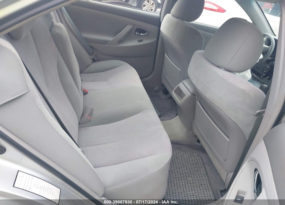 2011 TOYOTA CAMRY LE VIN: 4T1BF3EK1BU685863
