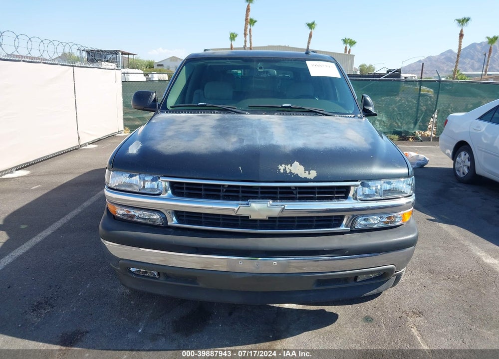 2005 CHEVROLET TAHOE LS VIN: 1GNEC13V55R143708