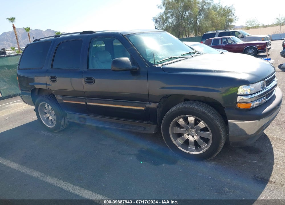 2005 CHEVROLET TAHOE LS VIN: 1GNEC13V55R143708