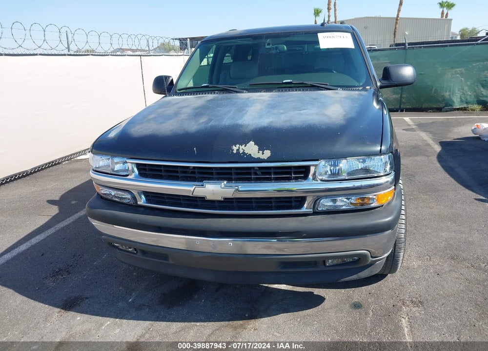 2005 CHEVROLET TAHOE LS VIN: 1GNEC13V55R143708