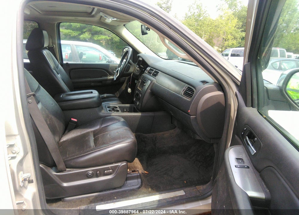 2007 CHEVROLET SUBURBAN 1500 LT VIN: 3GNFK16367G244583