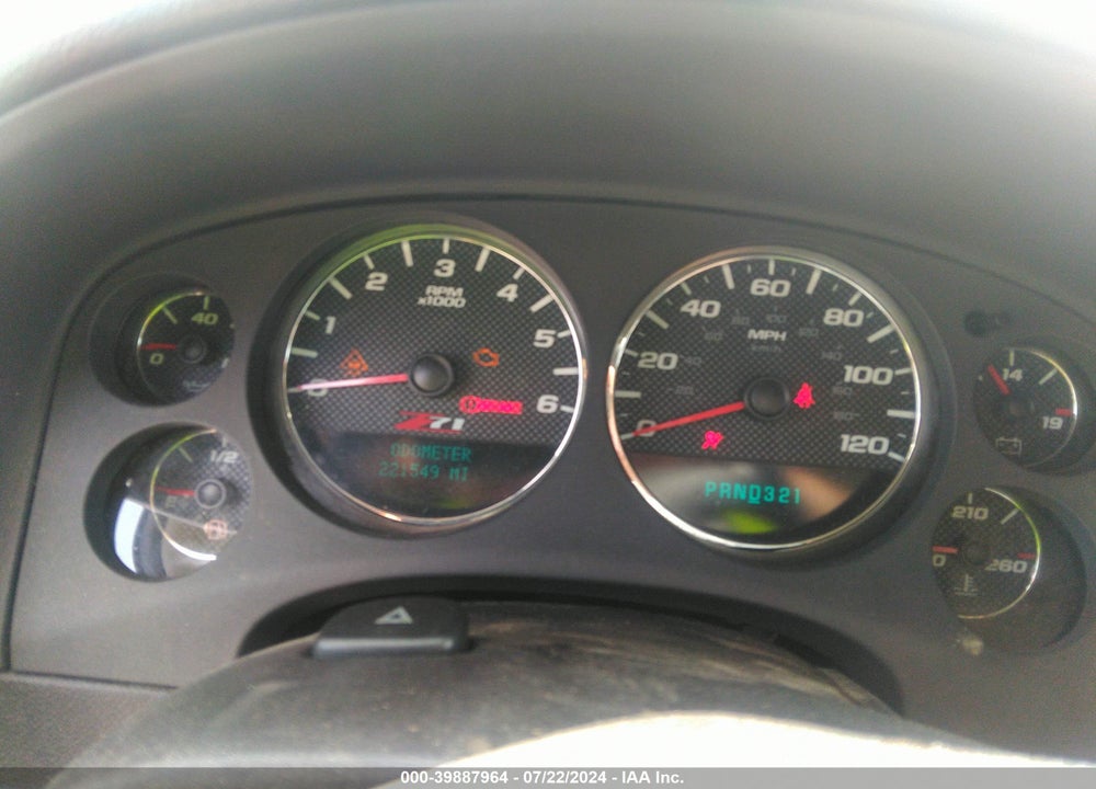 2007 CHEVROLET SUBURBAN 1500 LT VIN: 3GNFK16367G244583