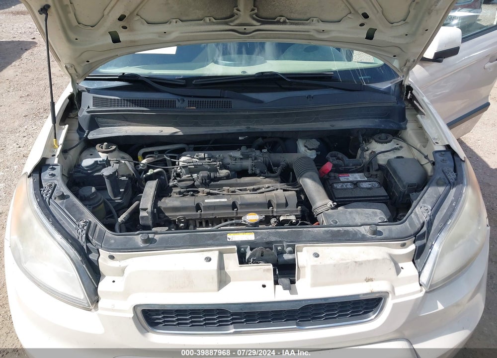 2011 KIA SOUL VIN: KNDJT2A24B7730236