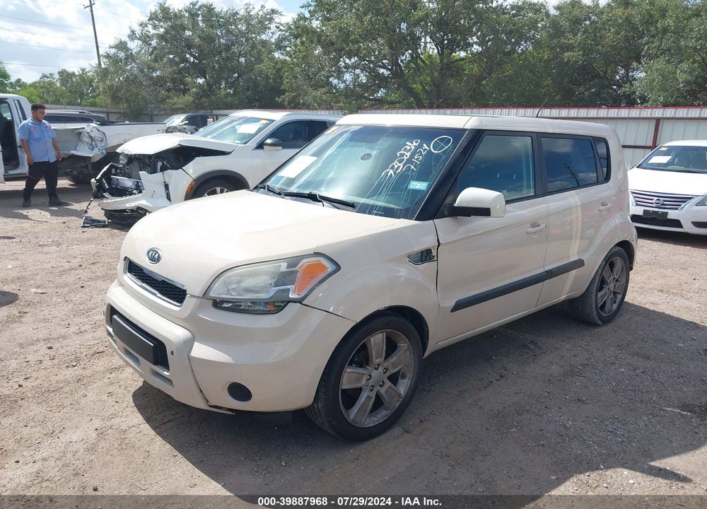2011 KIA SOUL VIN: KNDJT2A24B7730236