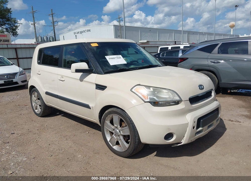 2011 KIA SOUL VIN: KNDJT2A24B7730236