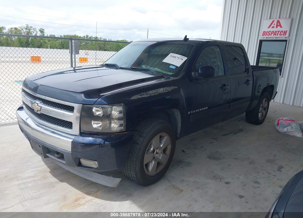 2008 CHEVROLET SILVERADO 1500 LT1 VIN: 3GCEC13J38G284206