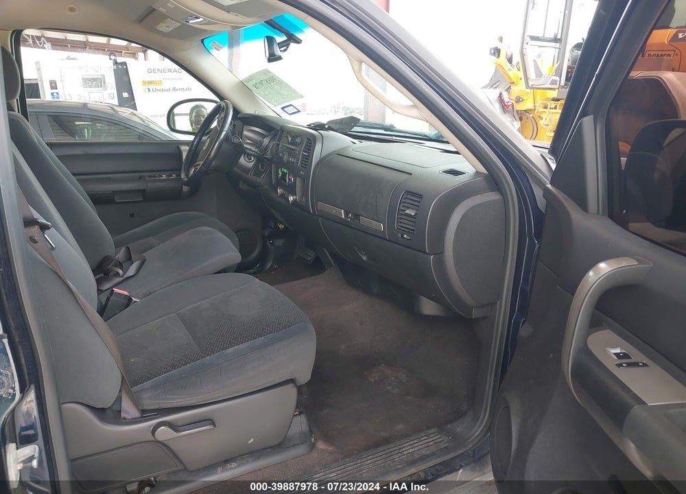 2008 CHEVROLET SILVERADO 1500 LT1 VIN: 3GCEC13J38G284206