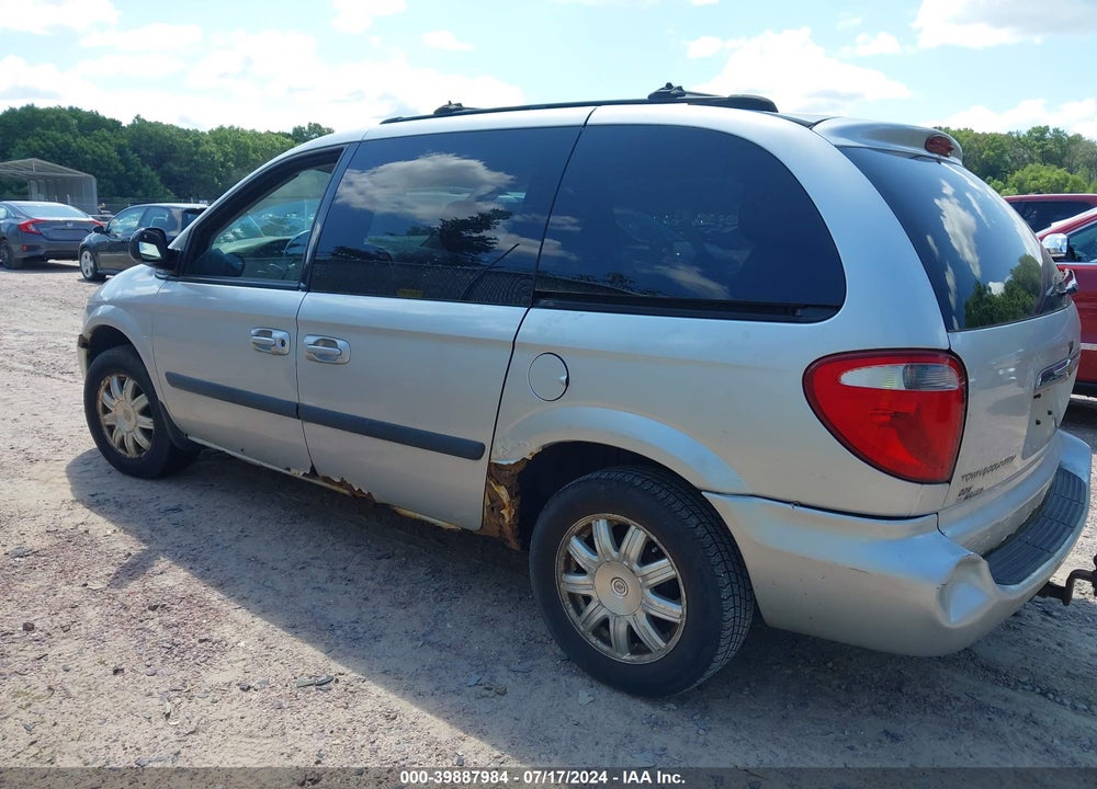 2005 CHRYSLER TOWN & COUNTRY VIN: 1C4GP45R45B361106