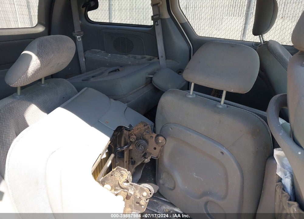 2005 CHRYSLER TOWN & COUNTRY VIN: 1C4GP45R45B361106