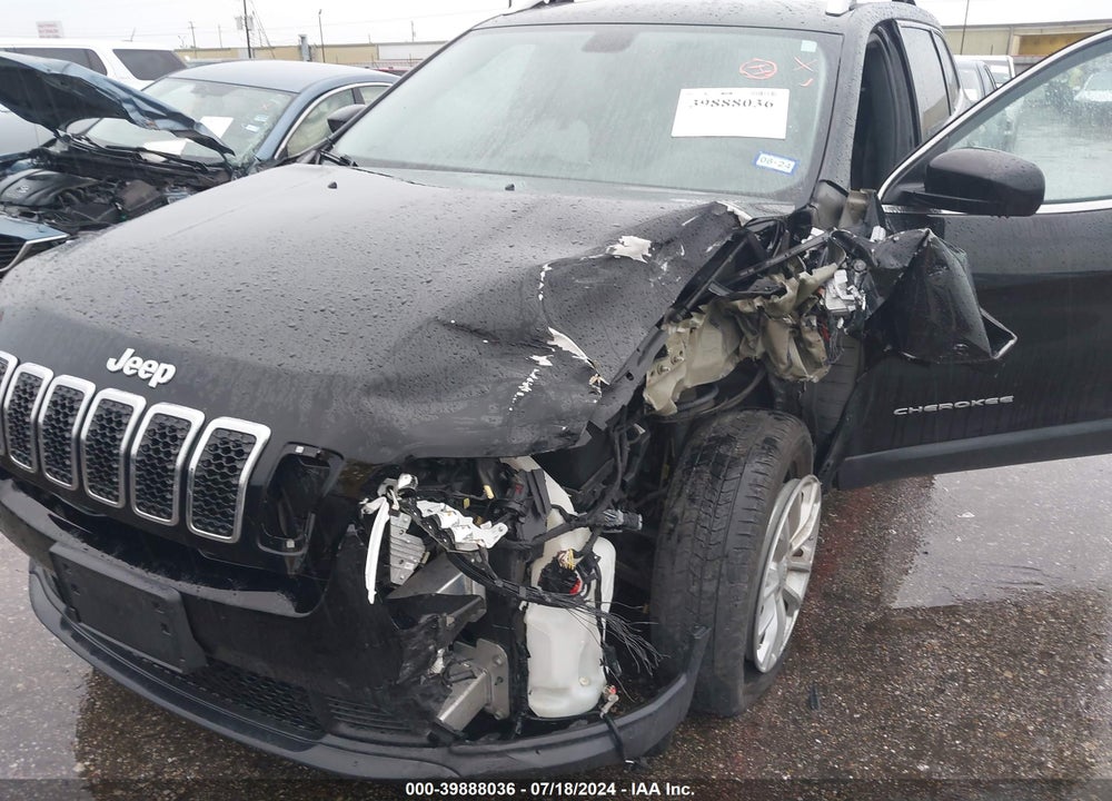2019 JEEP CHEROKEE LATITUDE FWD VIN: 1C4PJLCB3KD333024