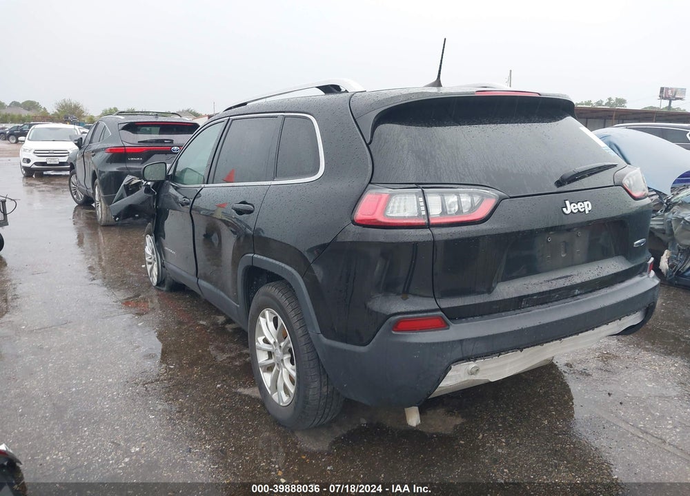 2019 JEEP CHEROKEE LATITUDE FWD VIN: 1C4PJLCB3KD333024
