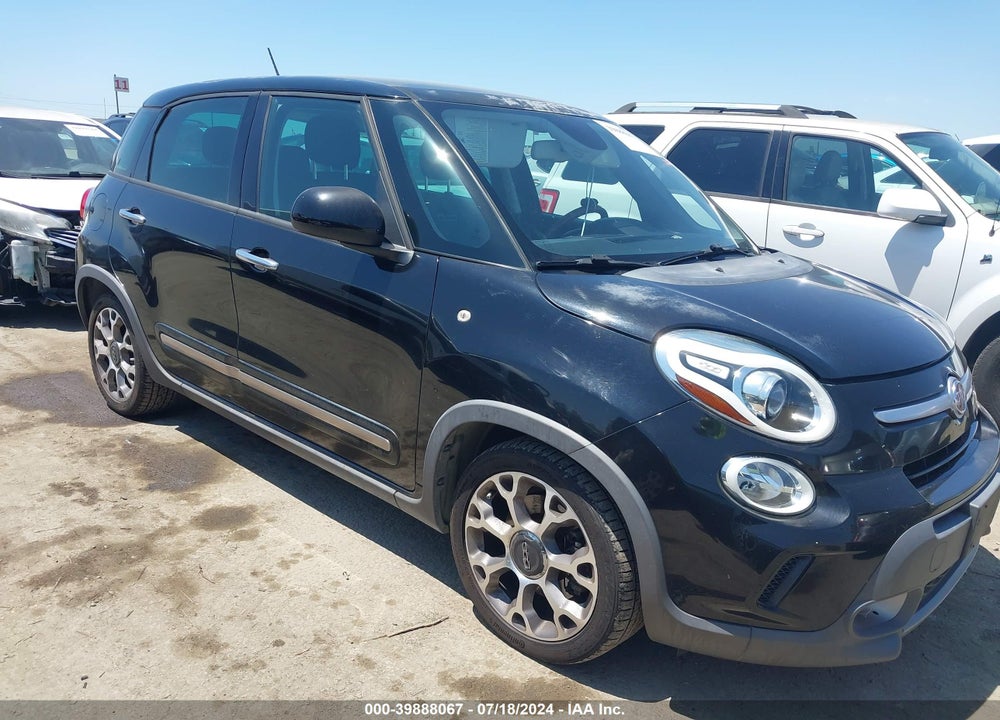 2014 FIAT 500L TREKKING VIN: ZFBCFADH6EZ012497