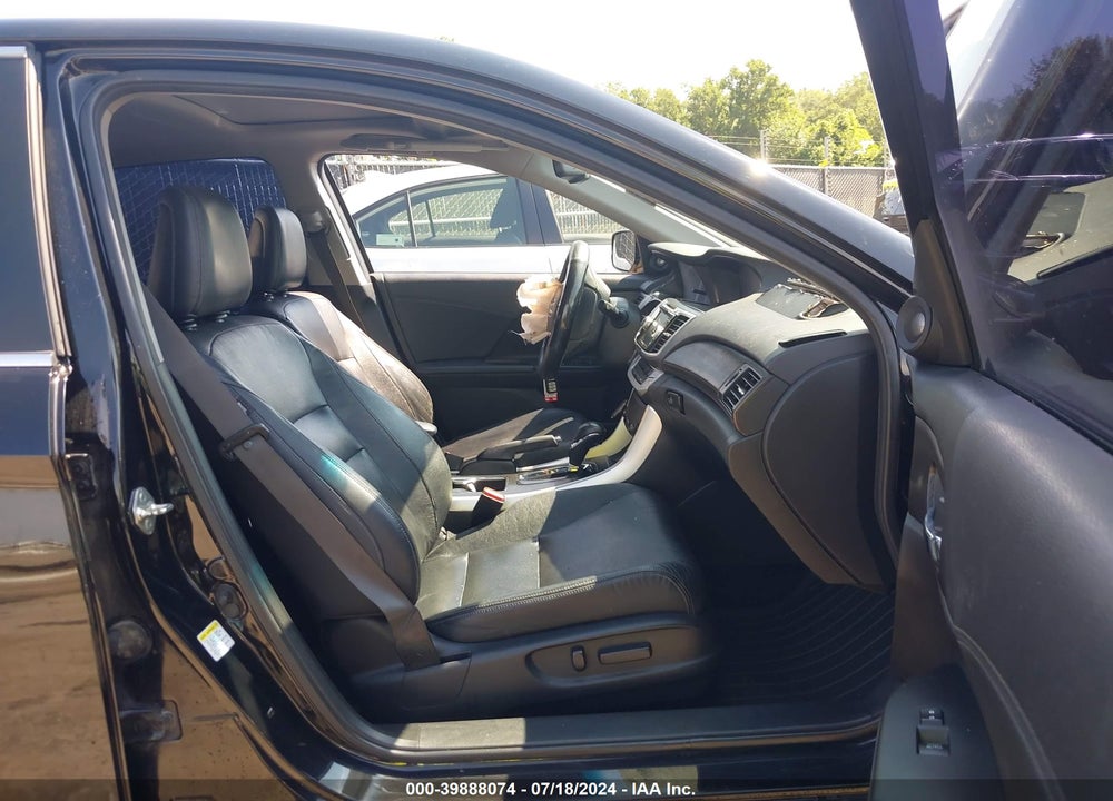 2013 HONDA ACCORD EX-L VIN: 1HGCR2F8XDA093753