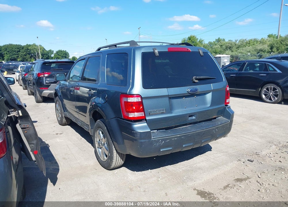 2010 FORD ESCAPE XLT VIN: 1FMCU0D70AKD38430