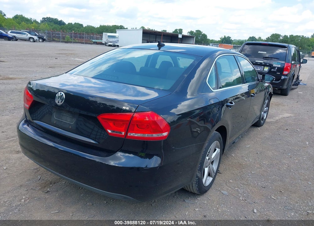 2012 VOLKSWAGEN PASSAT 2.5L SE VIN: 1VWBP7A36CC027712
