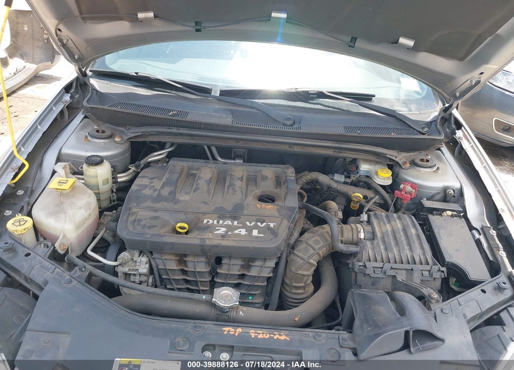 2014 CHRYSLER 200 LX VIN: 1C3CCBAB9EN124928