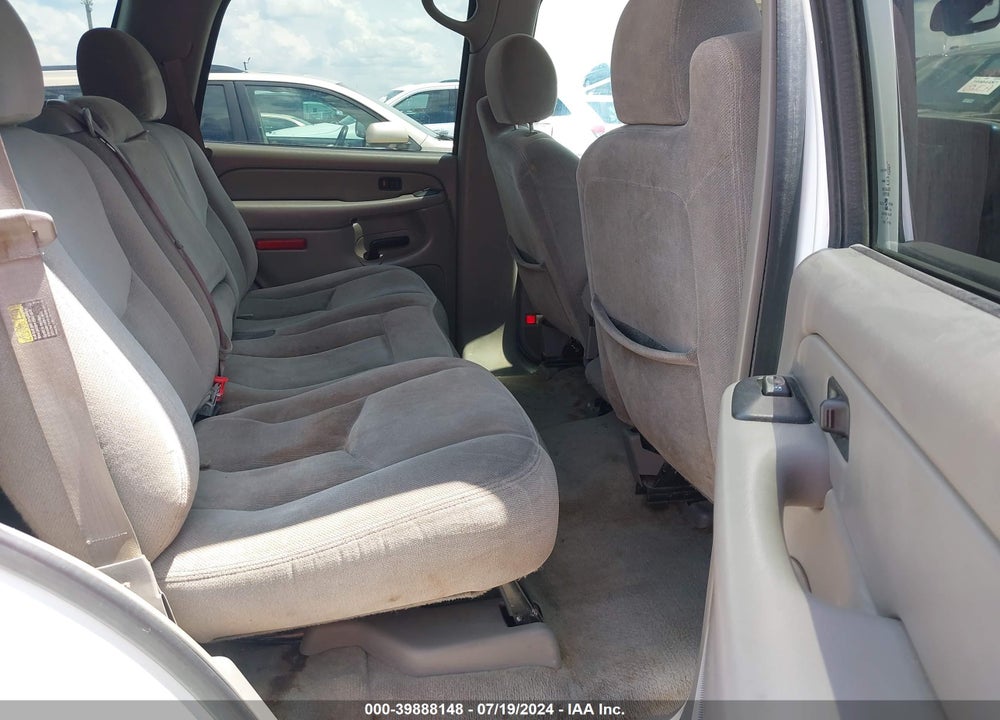 2004 GMC YUKON SLE VIN: 1GKEC13V94J232739