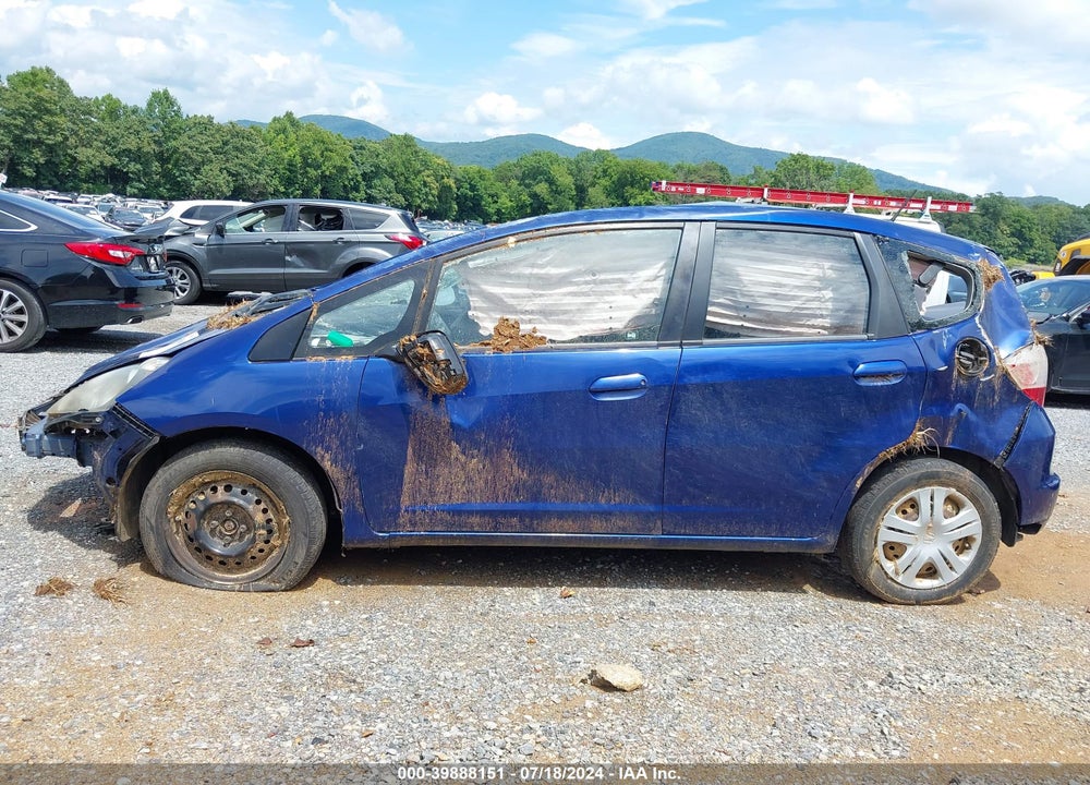 2010 HONDA FIT VIN: JHMGE8G29AC021594