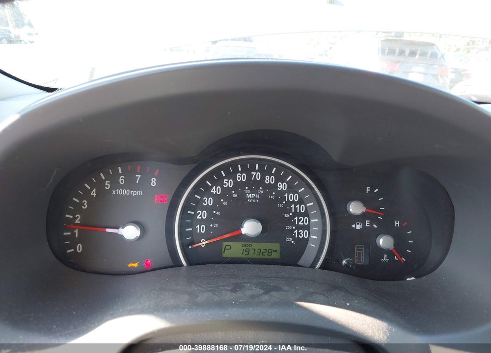 2008 KIA SEDONA LX VIN: KNDMB233086231258